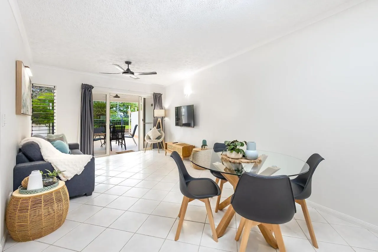 Cairns Esplanade 2Br Waterfront Apartment Sleeps 6